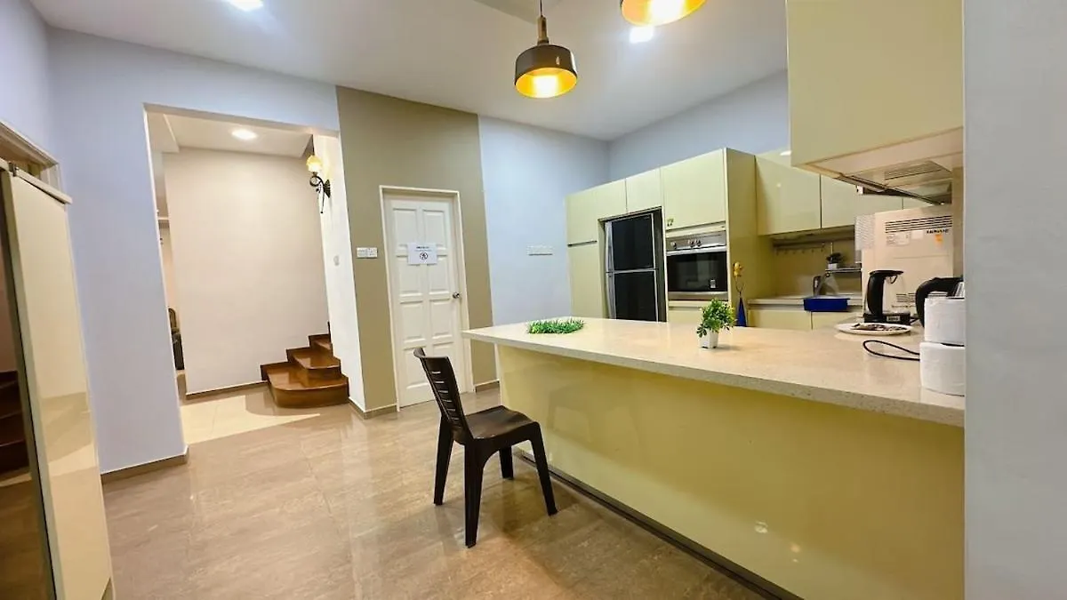 Villa Johor Jaya Dedap A09 Johor Bahru Casa vacanze